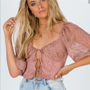 HERE COMES THE SUN Ribbon Ties Crop Blouse Pink Leopard Print Women's Size‎ S